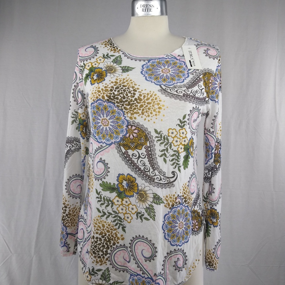 Women's pullover long sleeve sweater